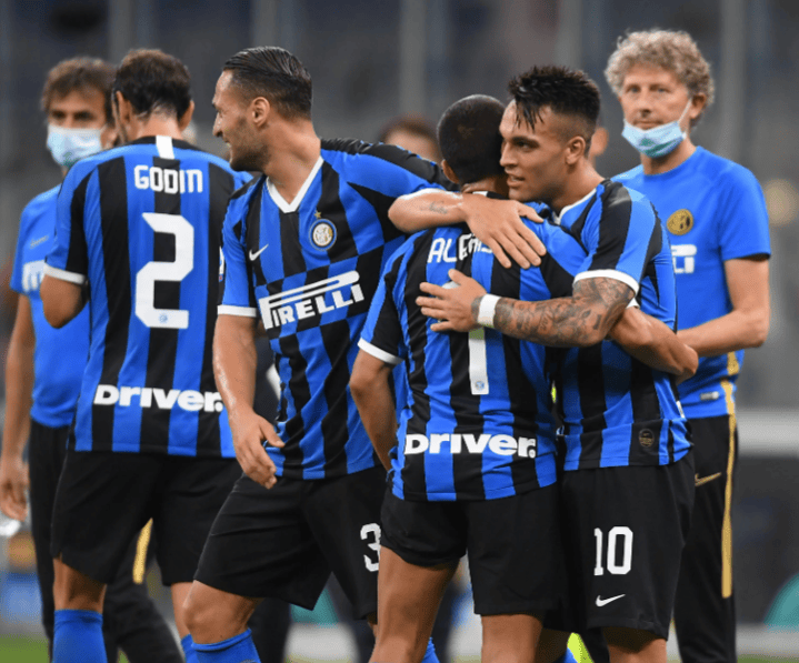 九游体育-十人巴萨闷平加的斯西甲两连平